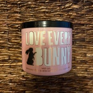Bath & Body Works Sweet Carrot Cake Easter Lid 3 Wick
